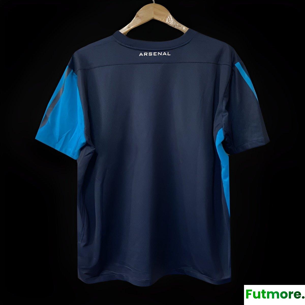 30a4bba02d95e5596ce32be1.jpg