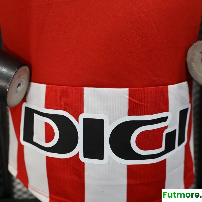 57de95d016950fea.jpg